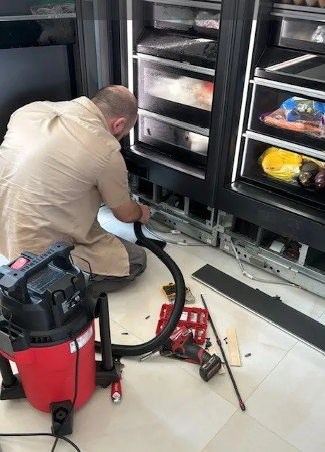 Slide of Elite Appliance