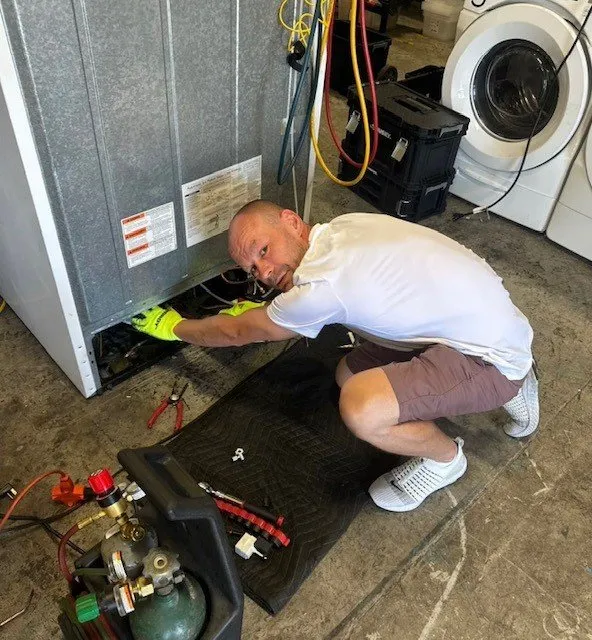 Slide of Elite Appliance