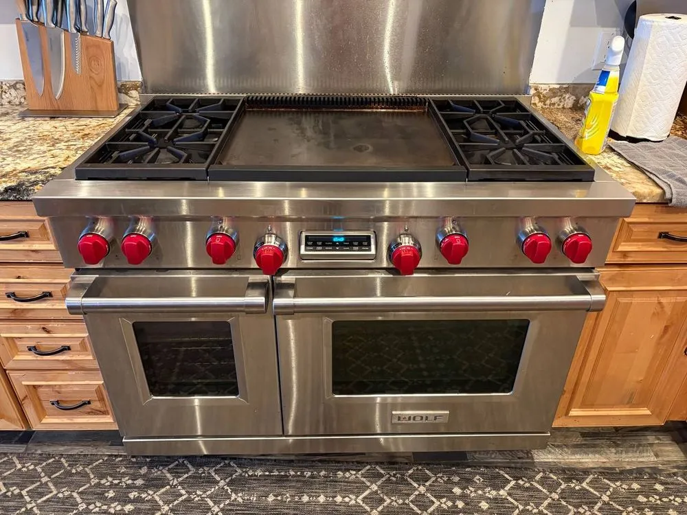 Slide of Elite Appliance