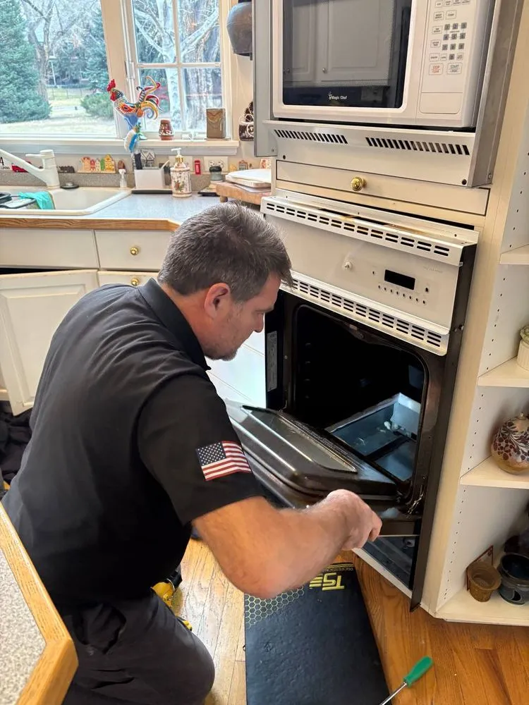 Slide of Elite Appliance