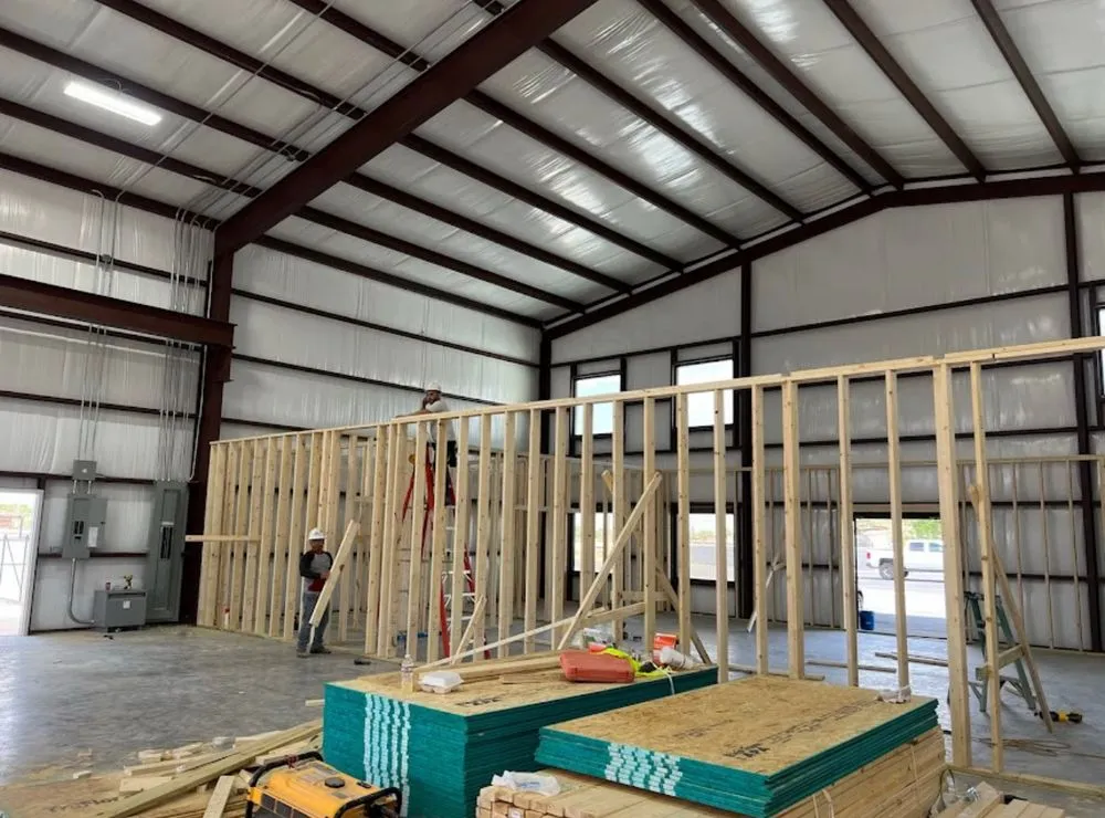 Slide of Elite Building & Mechanical LLC