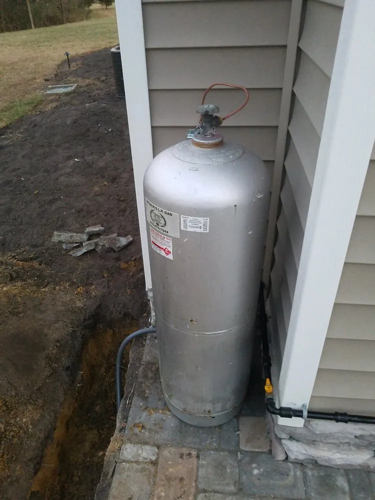 Slide of Elite Contracting Solutions