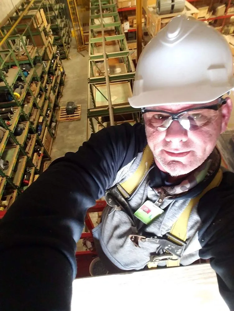 Slide of Elite Contracting Solutions