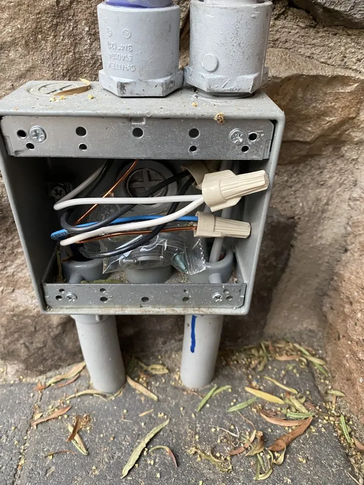 Slide of Elite Electric & HVAC