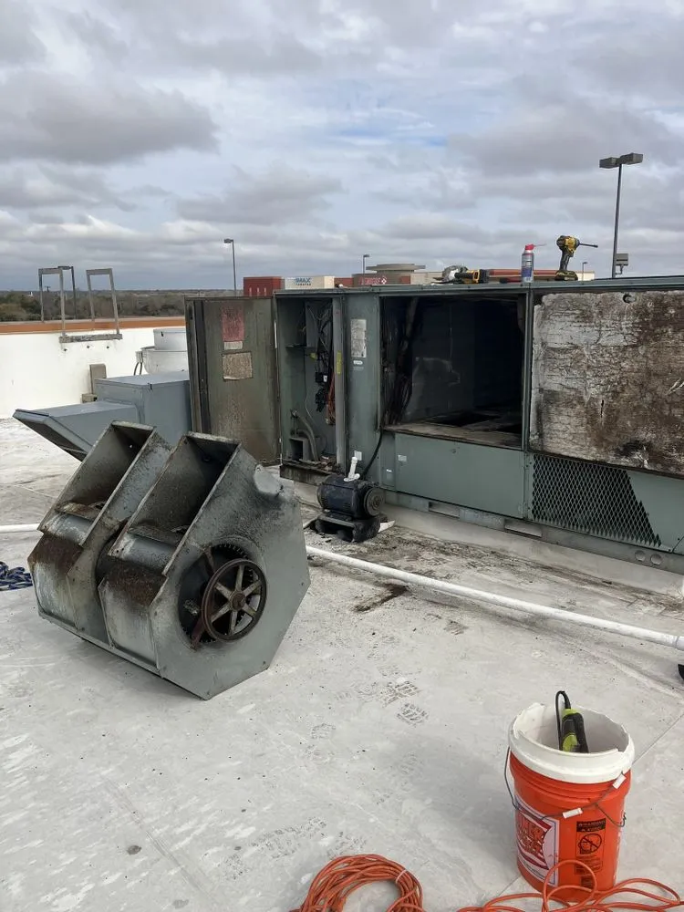 Slide of Elite Gonzalez Services