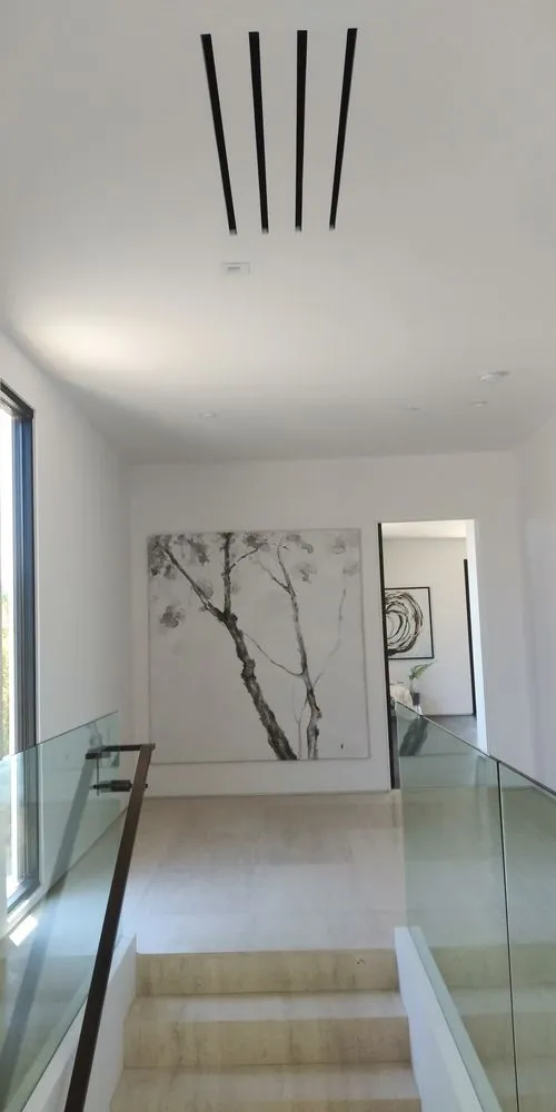 Slide of Elite Mechanical SD