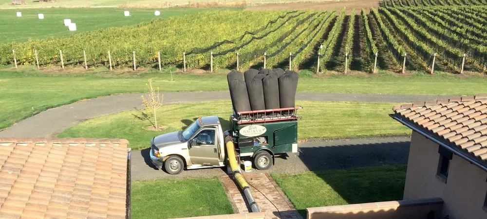 Slide of Elite Power-Vac