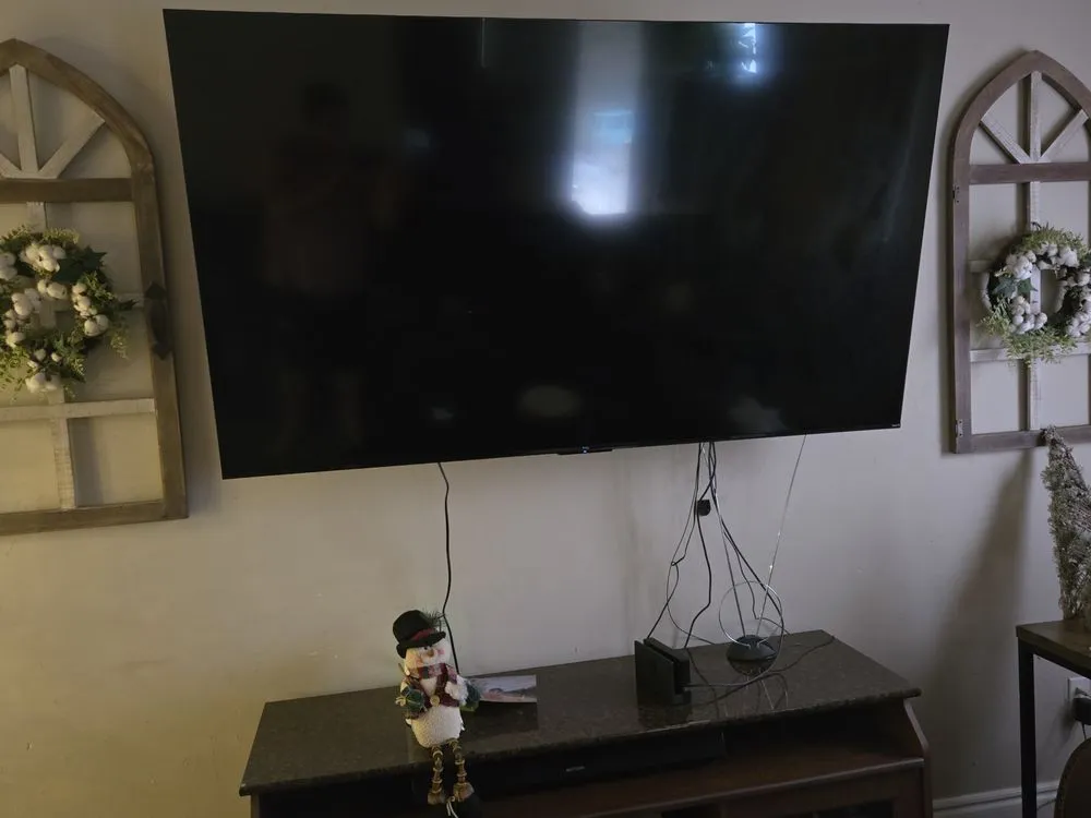 Slide of Elite Property Maintenance