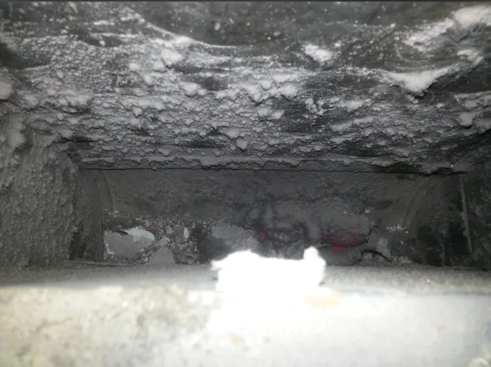 Slide of Elliot's Air Care