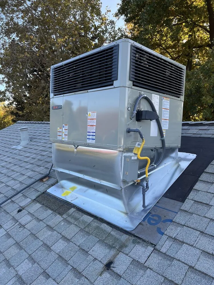 Slide of Ellis Heating & Air