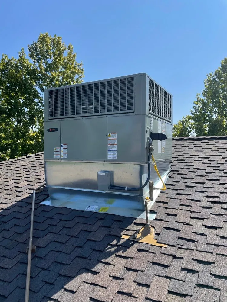 Slide of Ellis Heating & Air