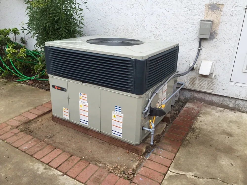 Slide of Ellis Heating and Air