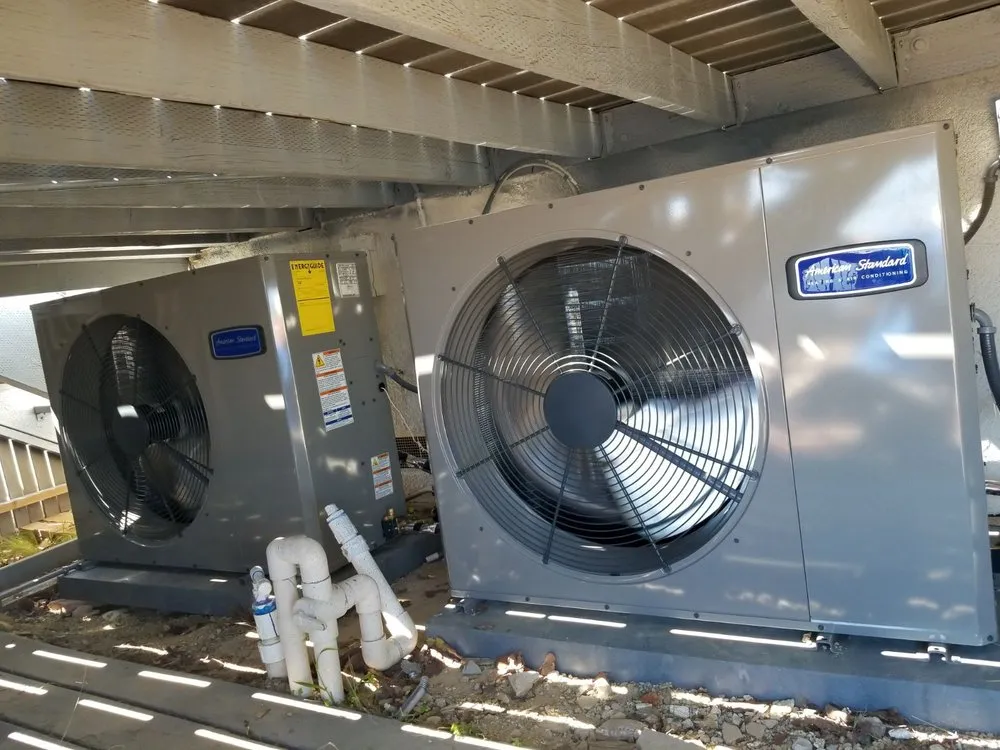 Slide of Elvira Ocean Air