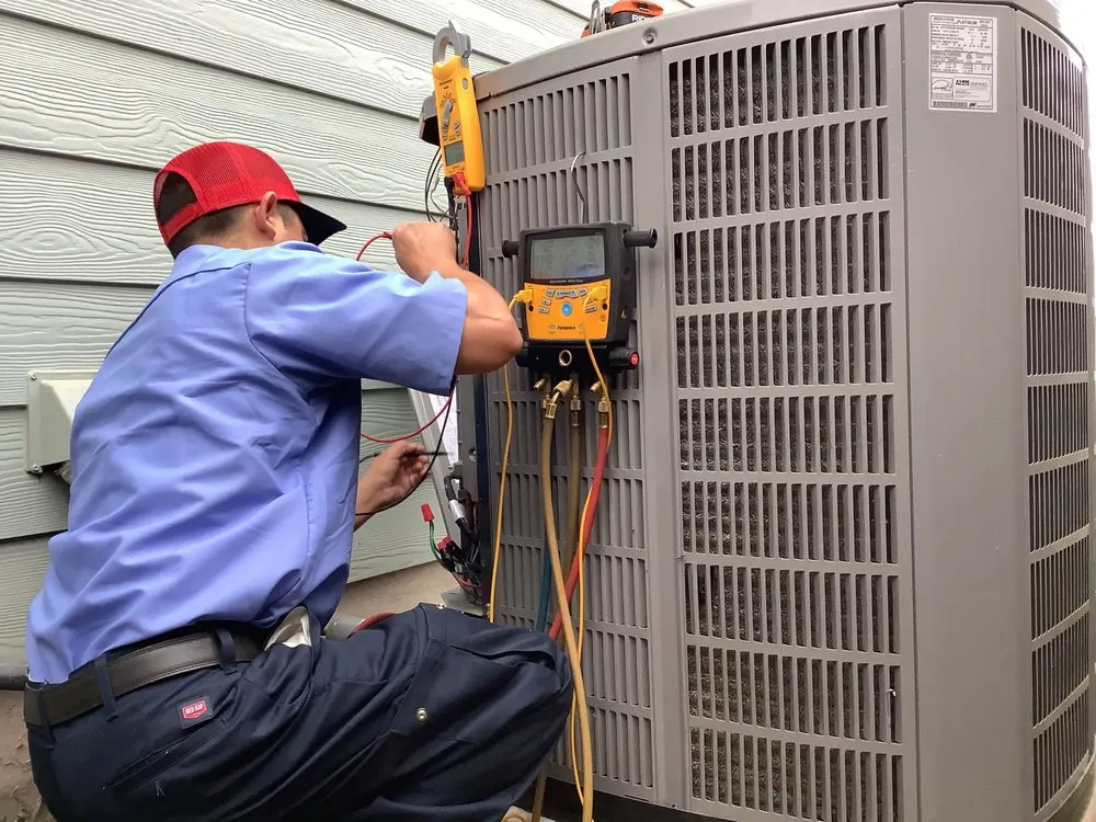 Slide of E+M Emergency Air Conditioning