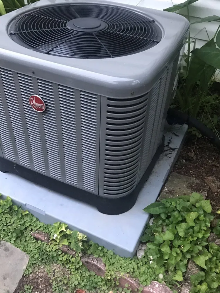 Slide of Emerald Coast Contracting