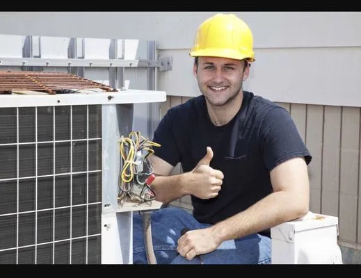 Emerald Coast Contracting Logo