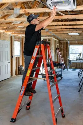 Emerald Coast Cooling Logo