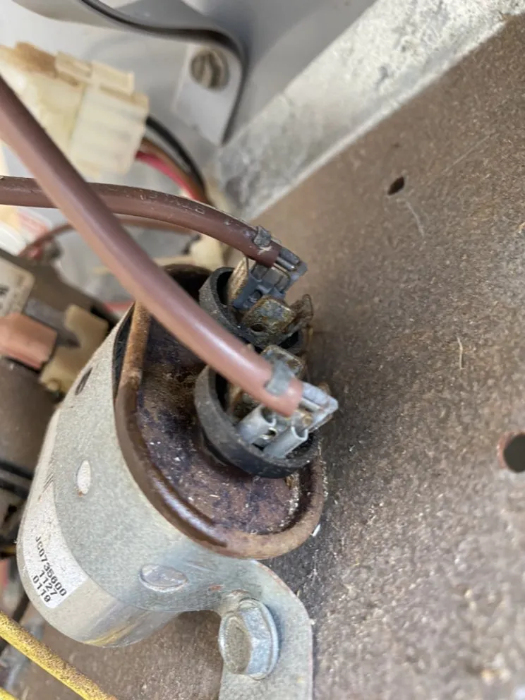 Slide of Emerald Isle Air Condition Service