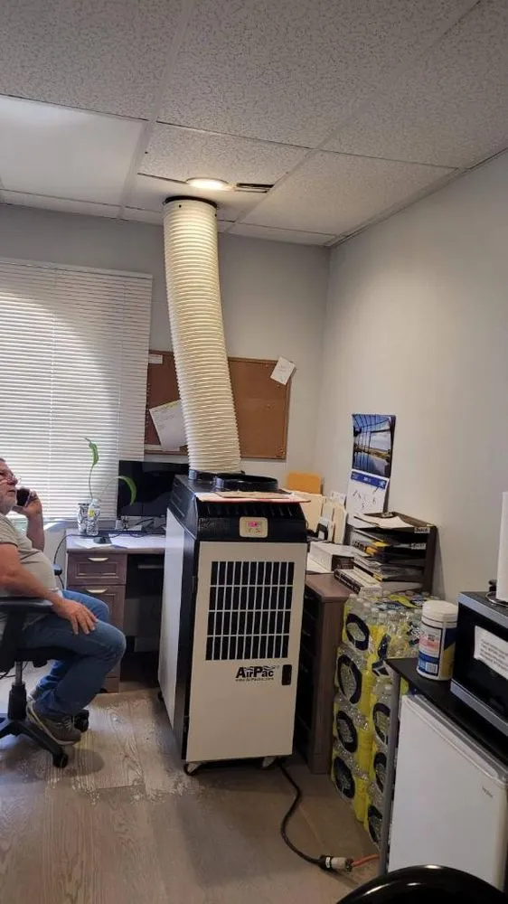 Slide of Emergency AC Rentals