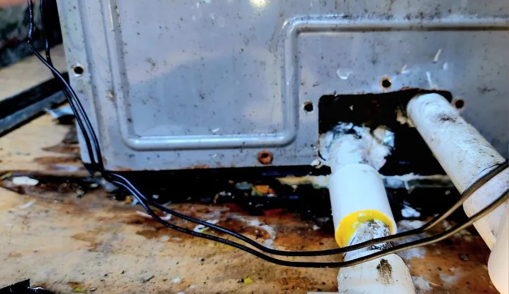 Slide of Emergency AC Repair