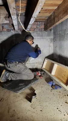 Emergency Piping & Heating Logo