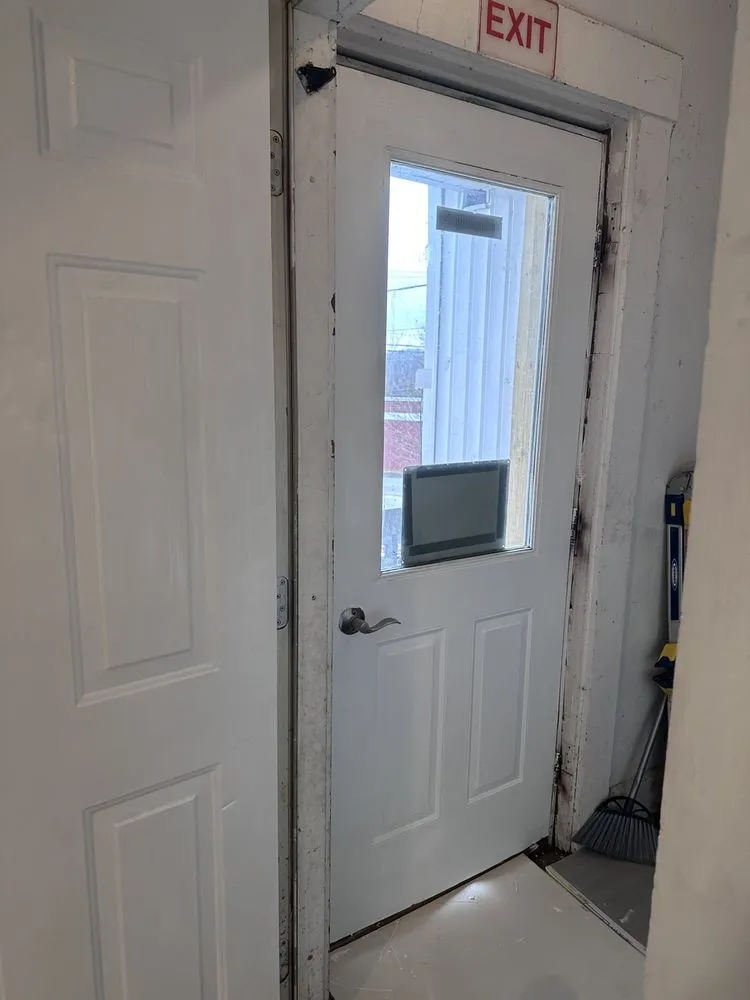 Slide of Emerson family contractors