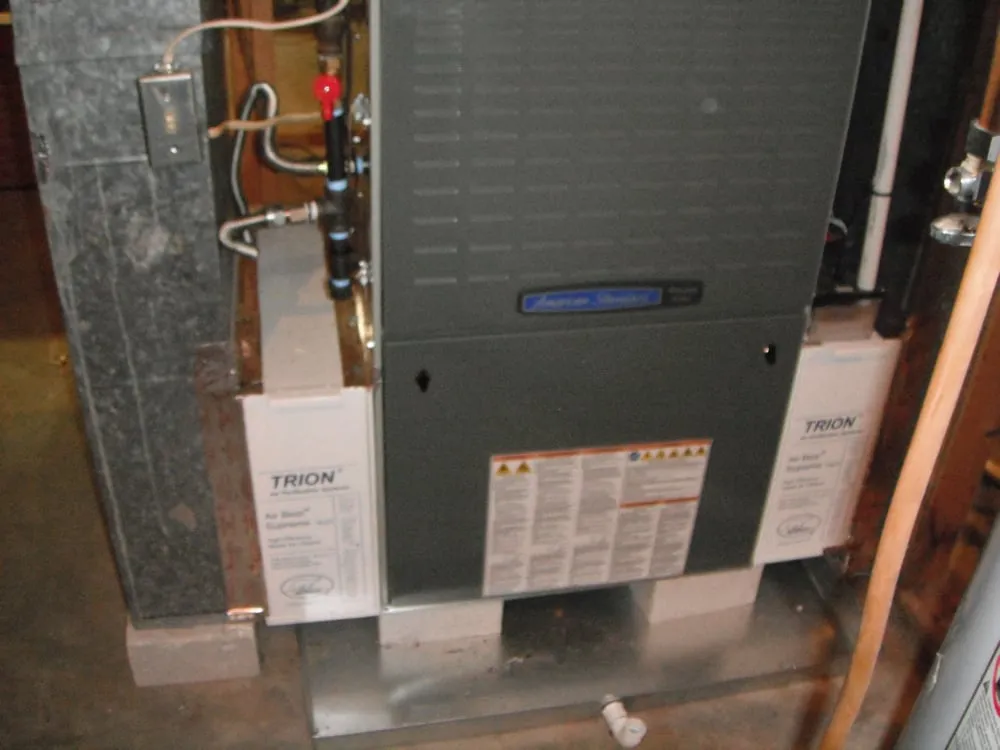 Slide of Emperor Cooling & Heating