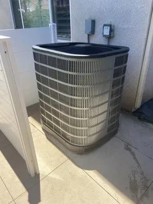 Empire Custom Cooling Logo