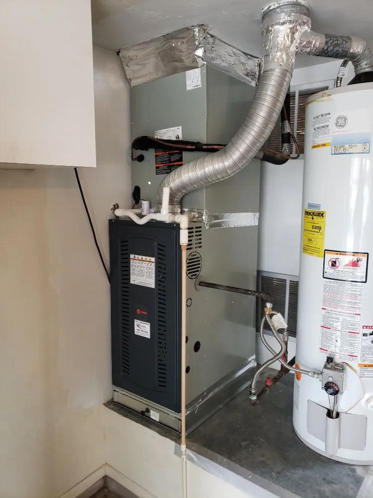 Slide of Encanto Heating & Cooling