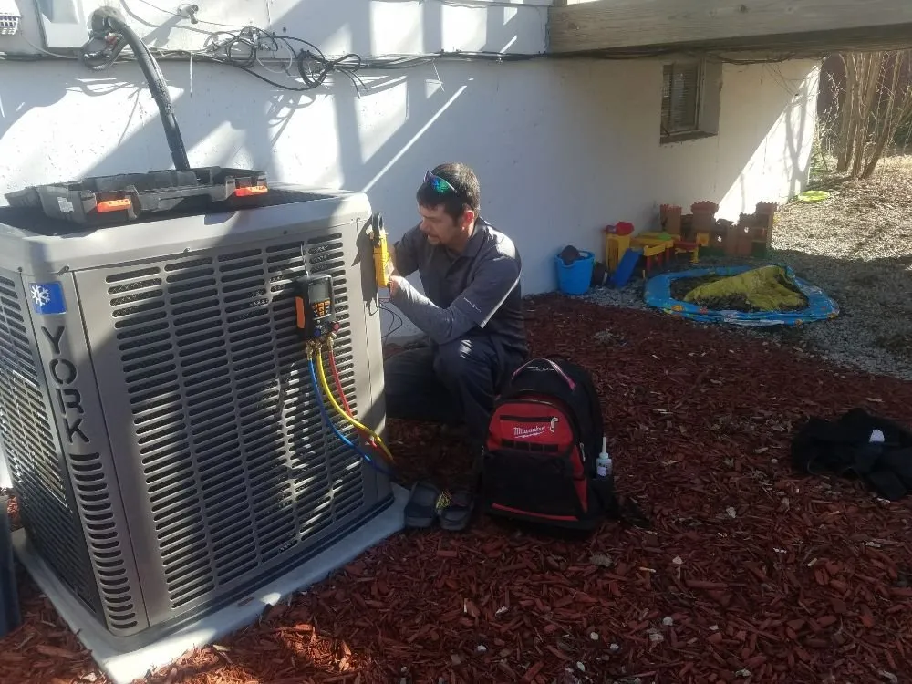 Slide of Energy Experts Heating and Cooling