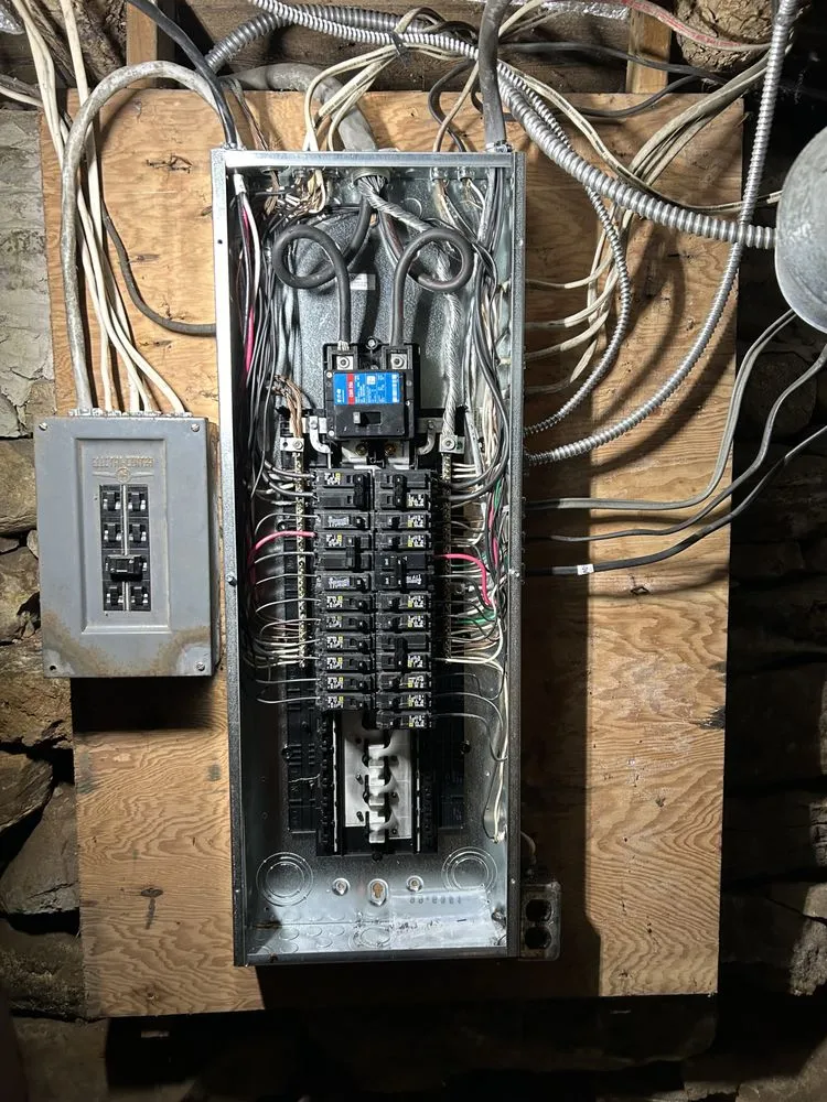 Slide of Energy Wise Builders