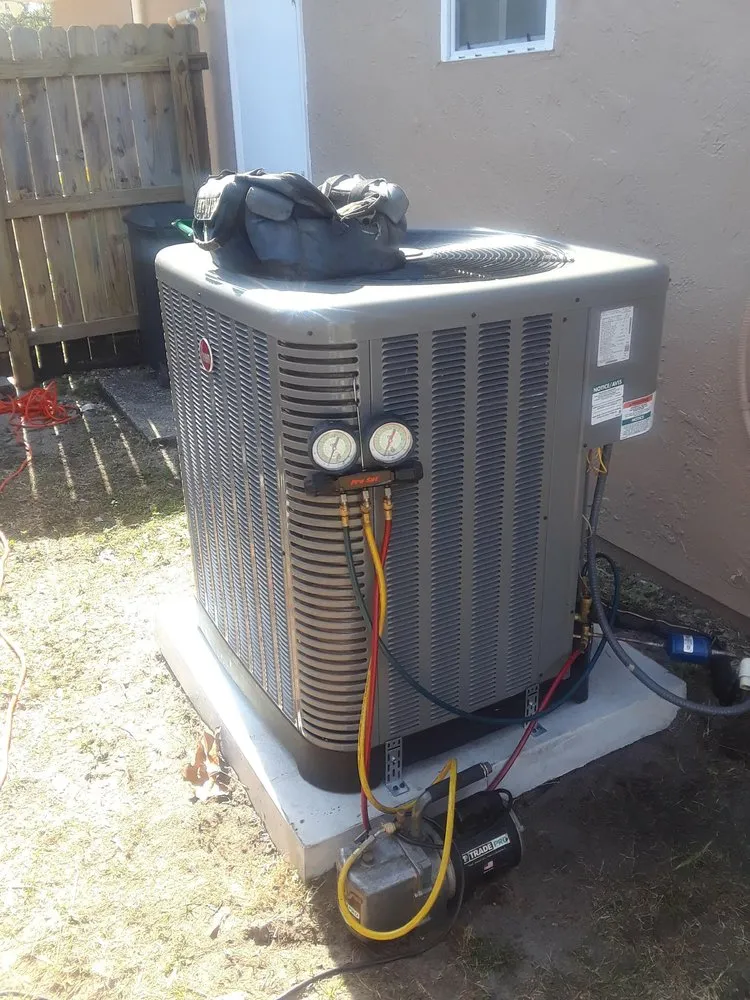 Slide of EnergyWize Air Conditioning & Refrigeration