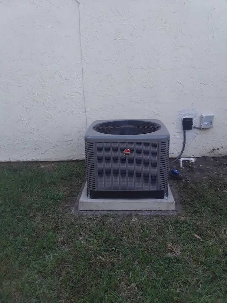 Slide of EnergyWize Air Conditioning & Refrigeration