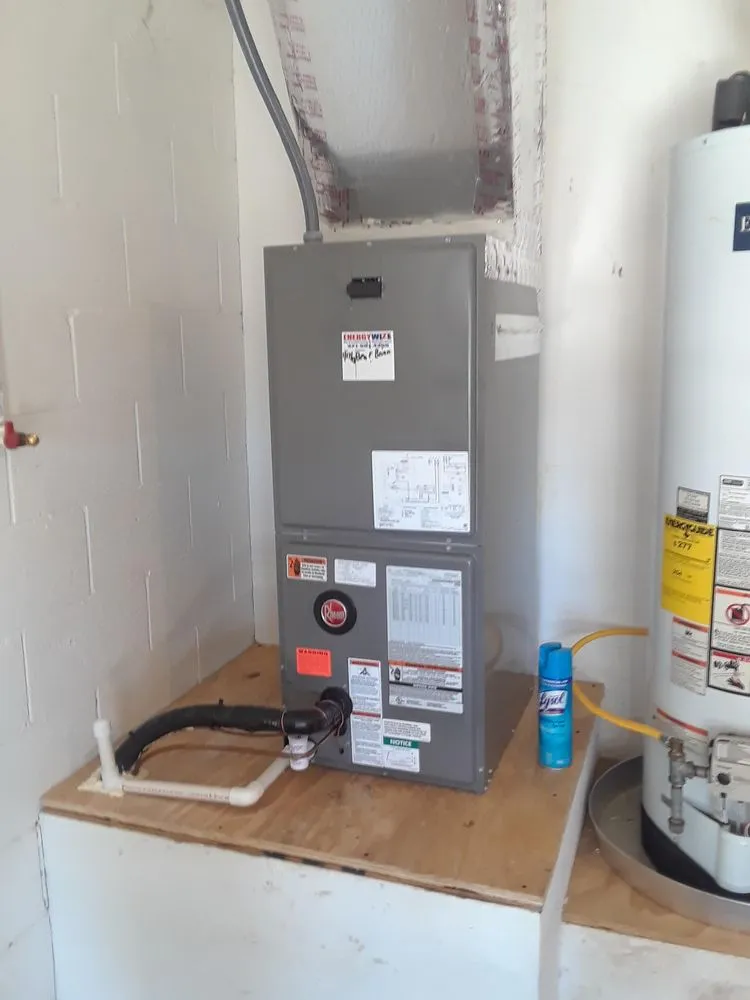 Slide of EnergyWize Air Conditioning & Refrigeration