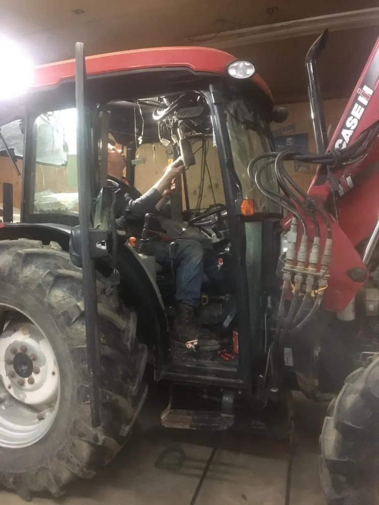 Slide of Equipment Air Conditioning & Industrial Engine Service