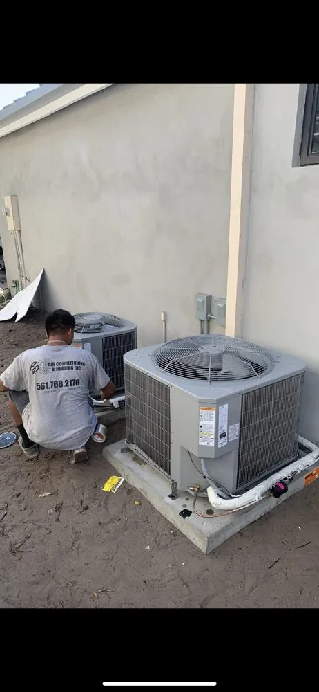 Slide of ER Air Conditioning and Heating