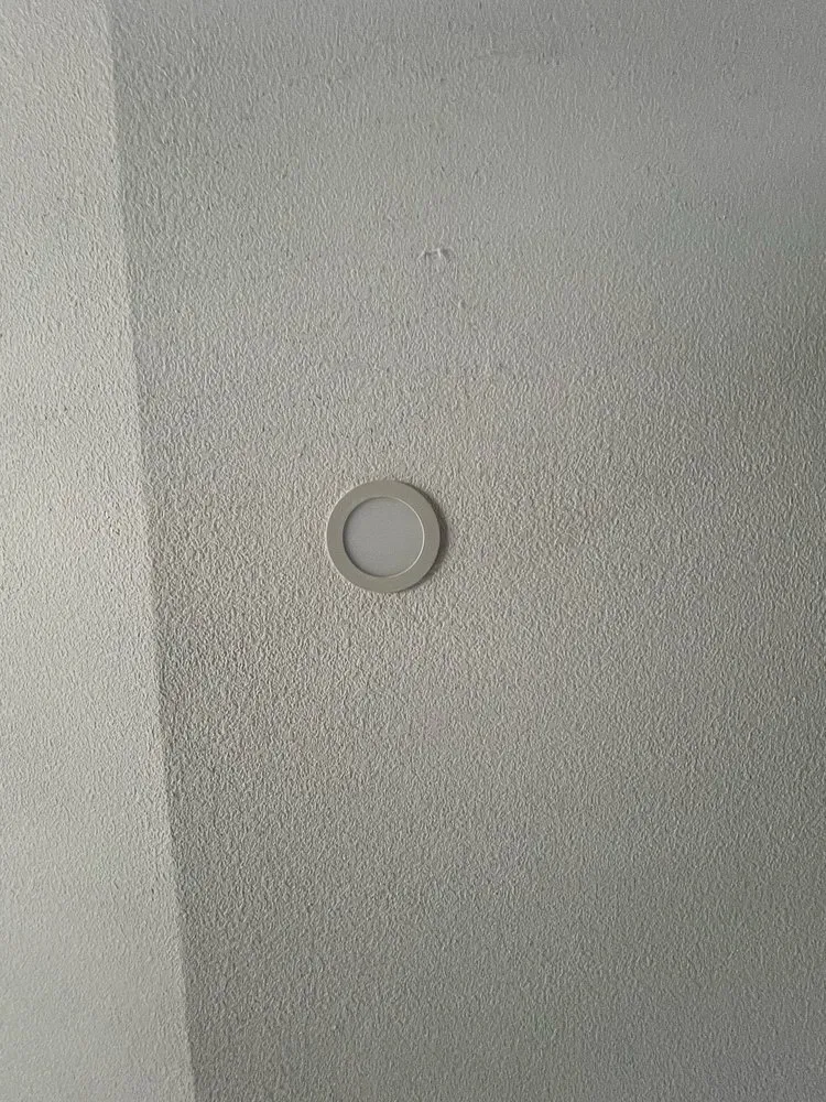 Slide of E&R Handyman Services