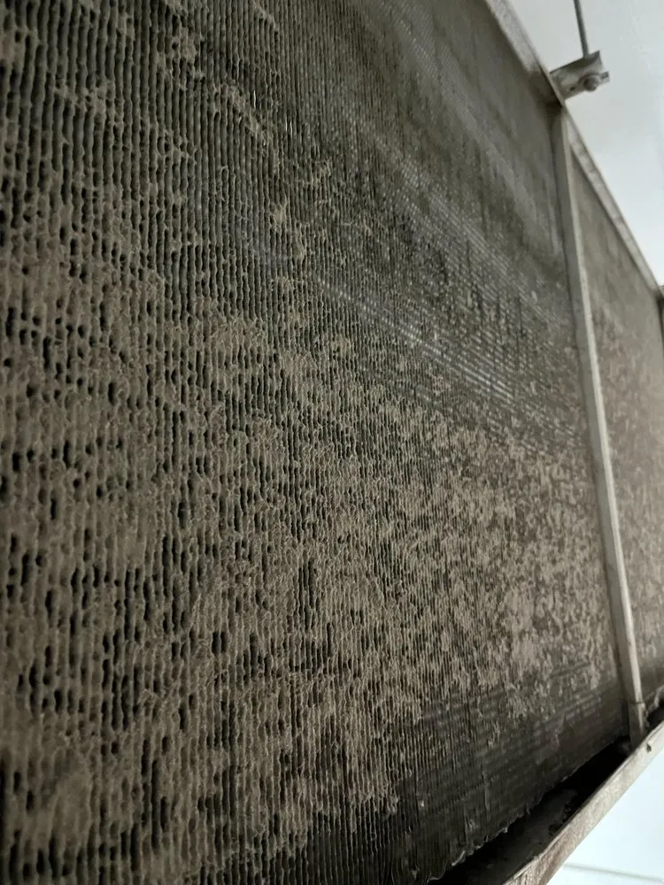 Slide of ER Heating & Air Conditioning