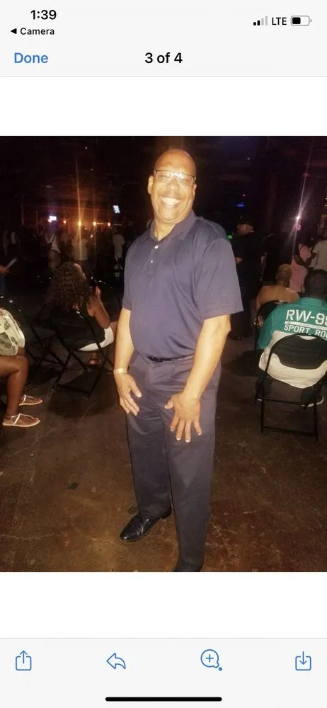 Slide of Eric El Heating And Cooling Services