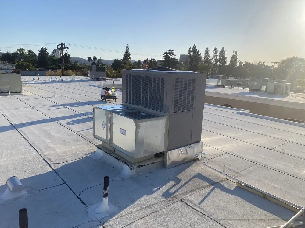 Slide of Es Maintenance and Service