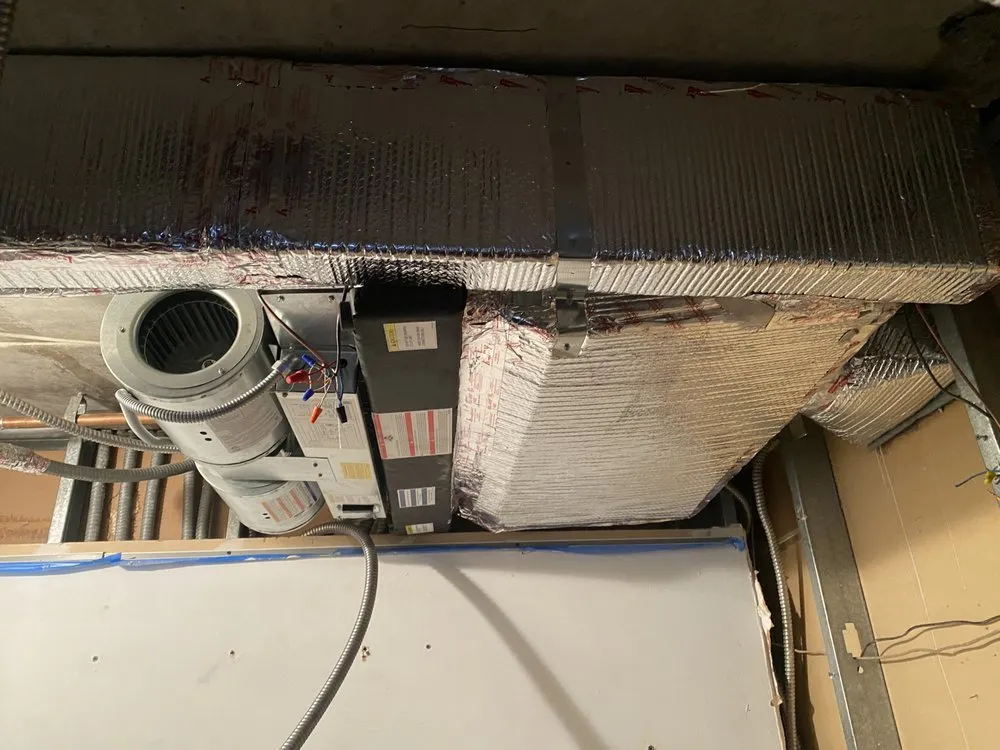 Slide of Es Maintenance and Service