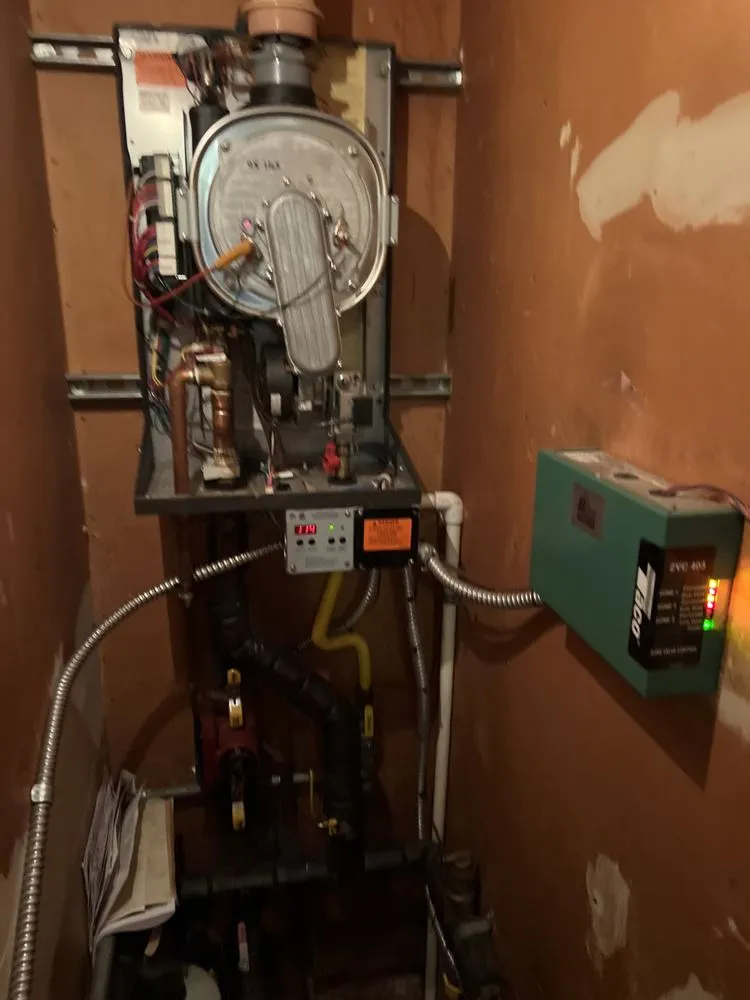 Slide of Estes Heating And Cooling