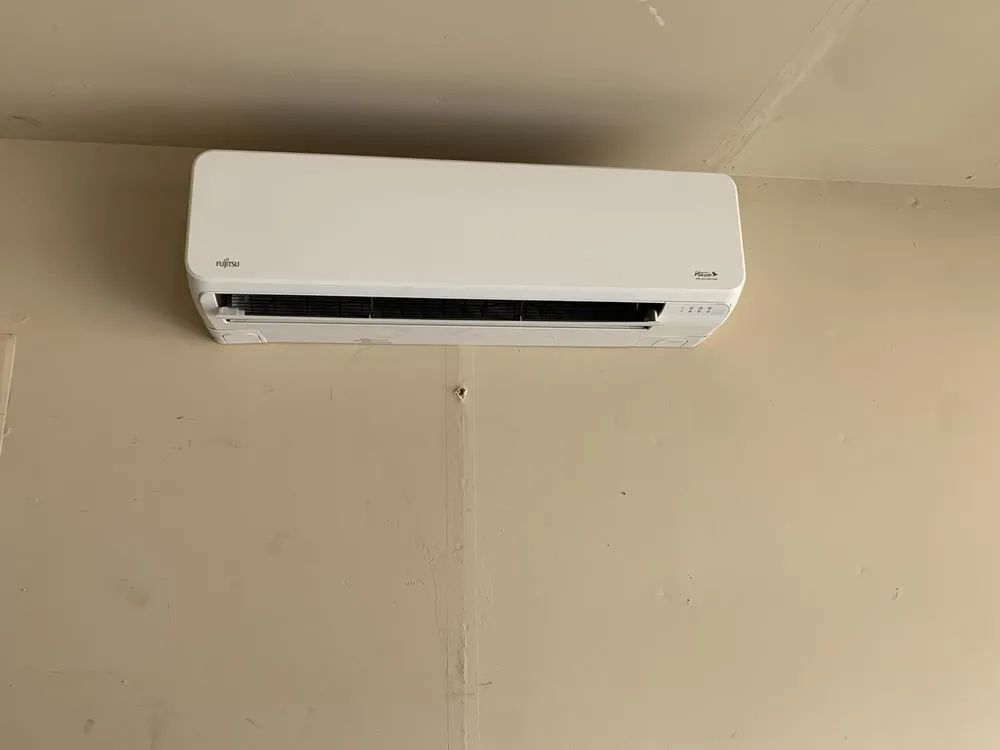 Slide of Estrada Heating & Cooling Services