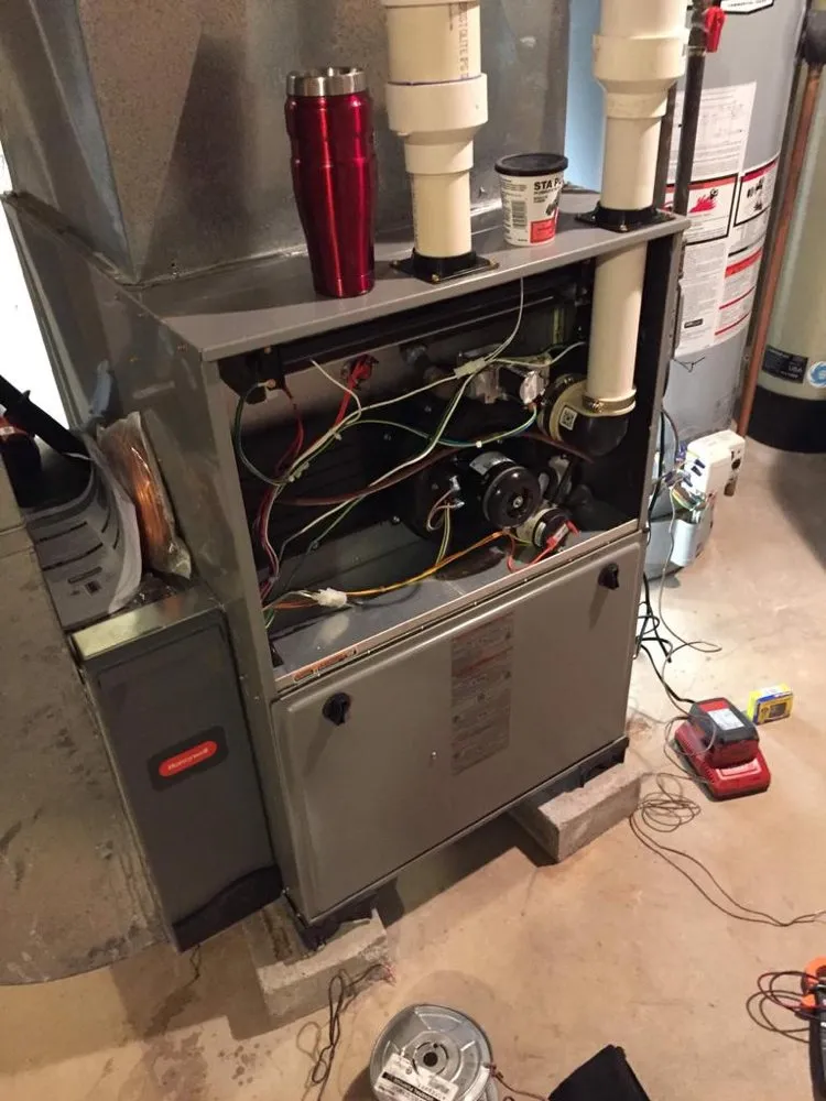 Slide of Etek Refrigeration Heating & Cooling