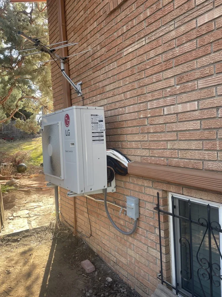 Slide of Etsitty’s Heating And Cooling