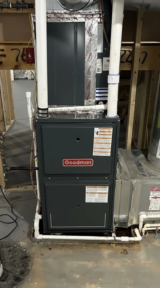 Slide of Everest Company