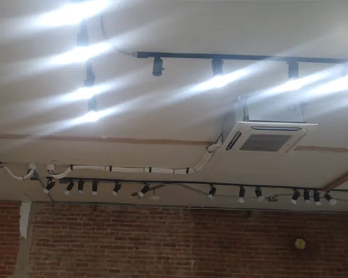 Slide of Everest Mechanical