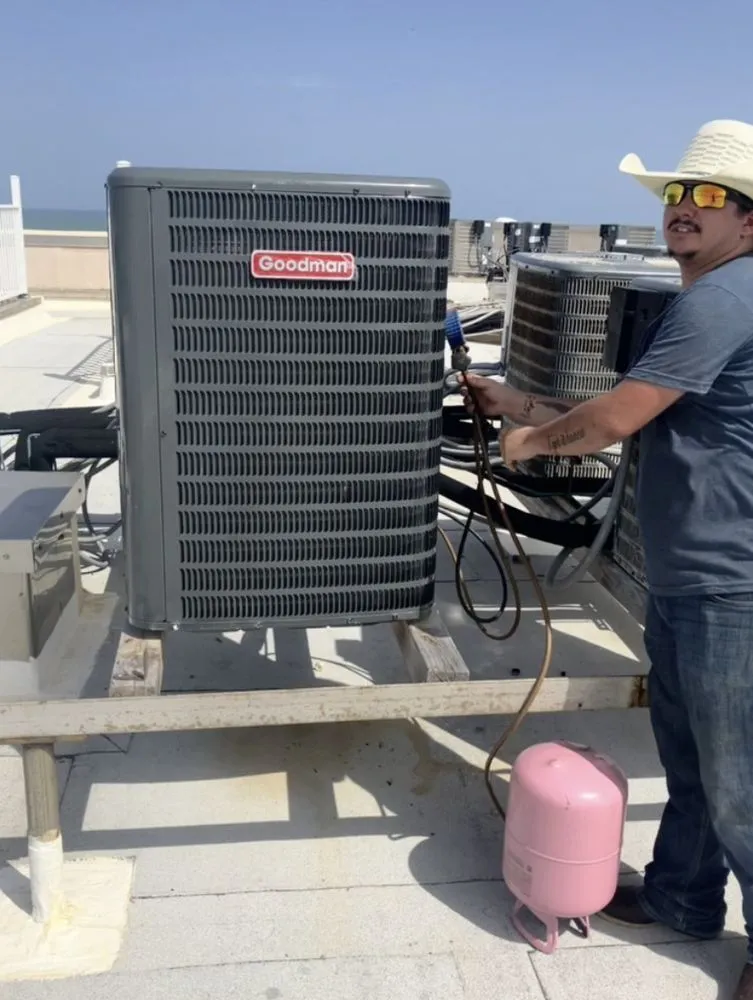 Slide of EverFlow Heating & Cooling