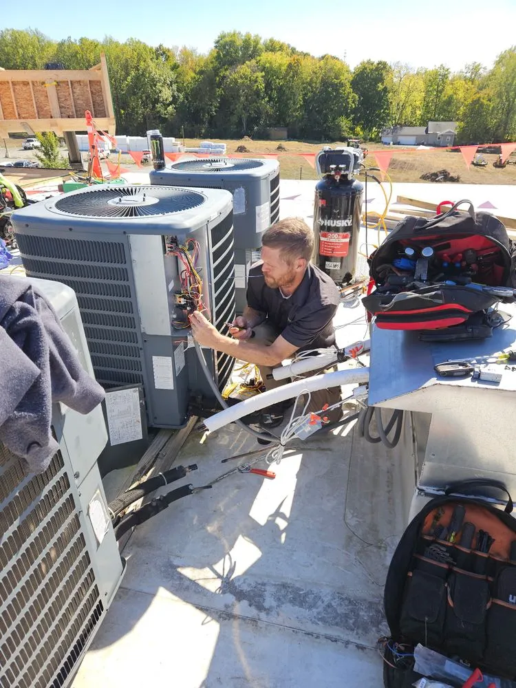 Slide of Evergreen Heating and Cooling