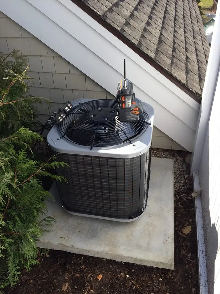 Slide of Evolution Air